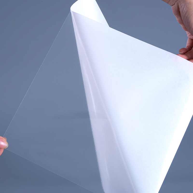 25mik transparentní PET fólie s odnímatelnými lepicími čirými polyesterovými štítky