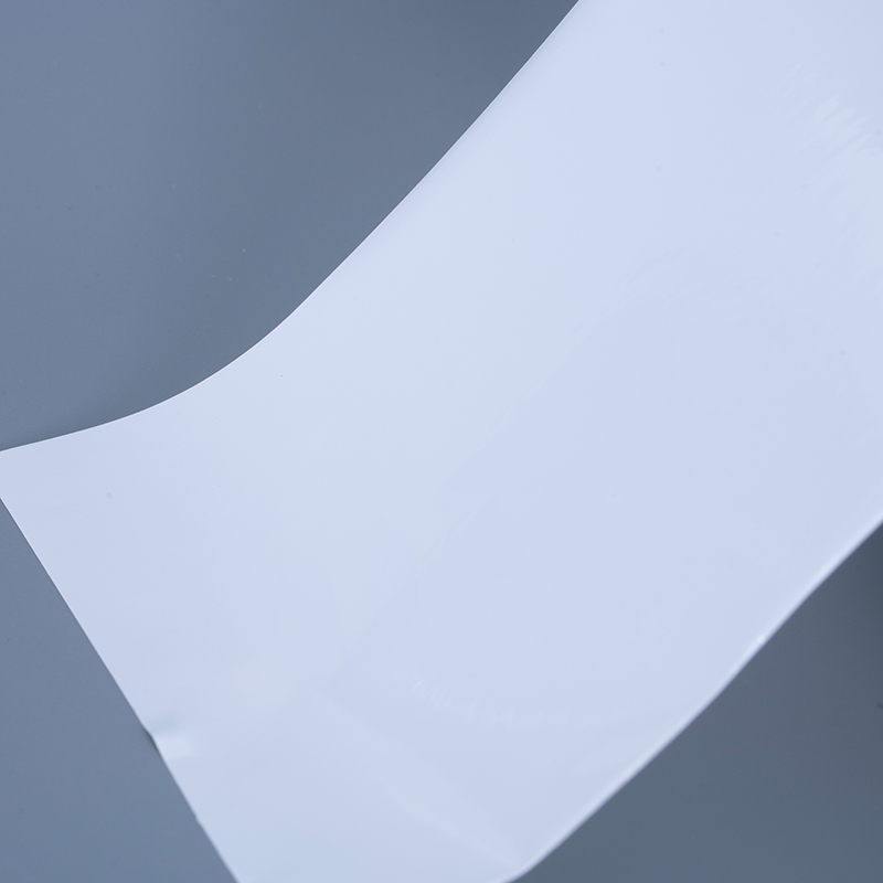 25mic lesklý PET vinylový filmový materiál štítků s akrylovým lepidlem Jumbo role pro inkoustový tisk